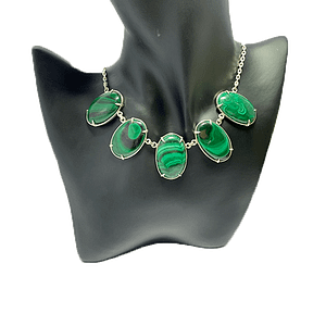 Malachite Necklace with Tops