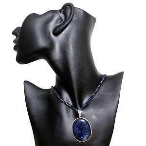 Blue Onyx With Blue Sapphire String