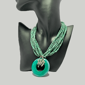 Green Agate with Jade Strings