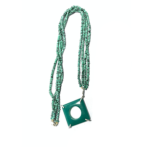 Green Agate with Jade Strings